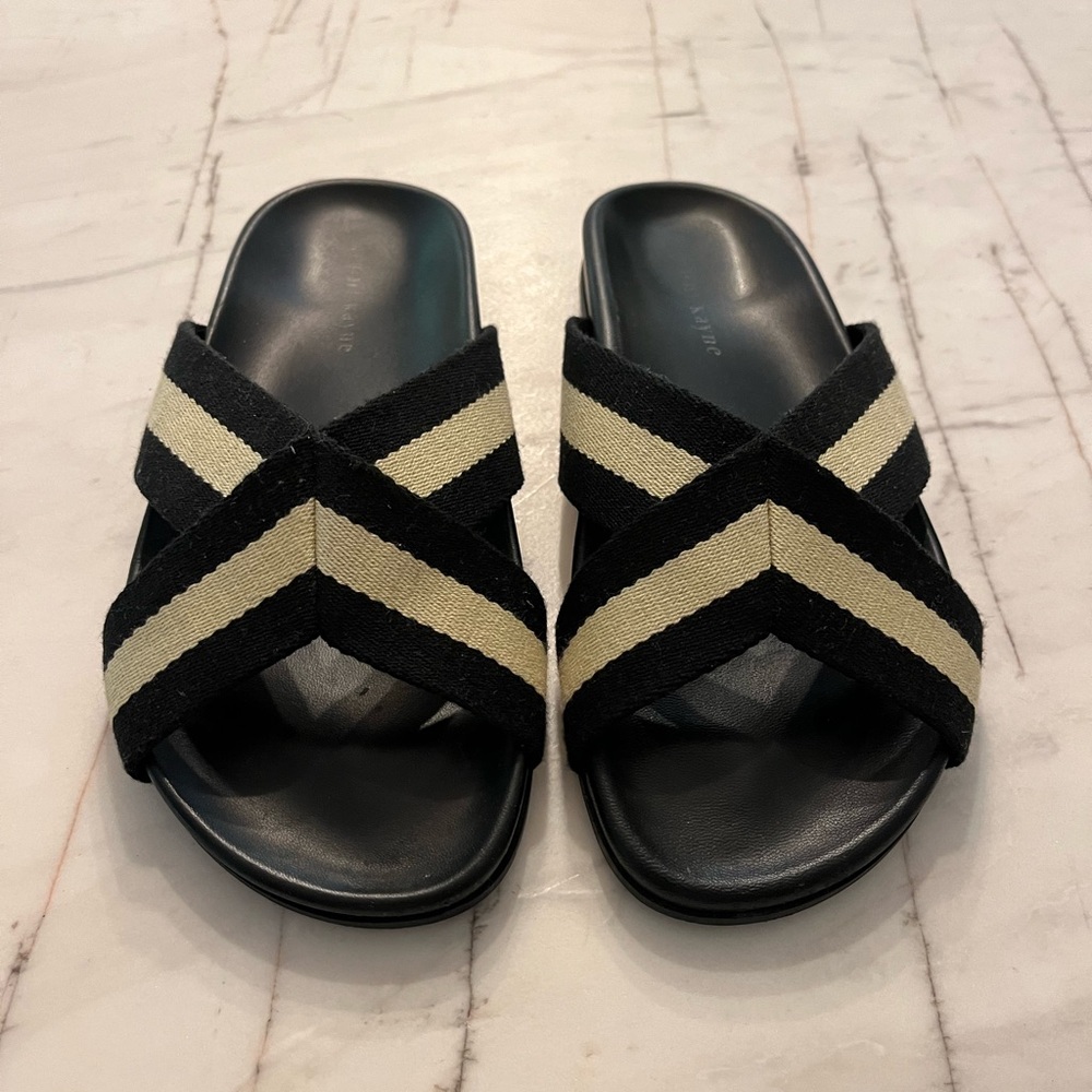 Jenni Kayne Modern Black and Cream Slide Sandals